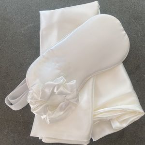 KITSCH Satin Beauty Sleep Set